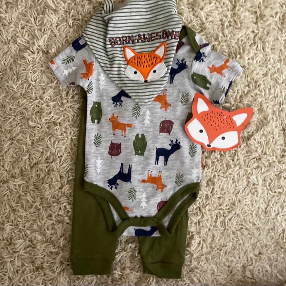 NWT 3-6m outfit set